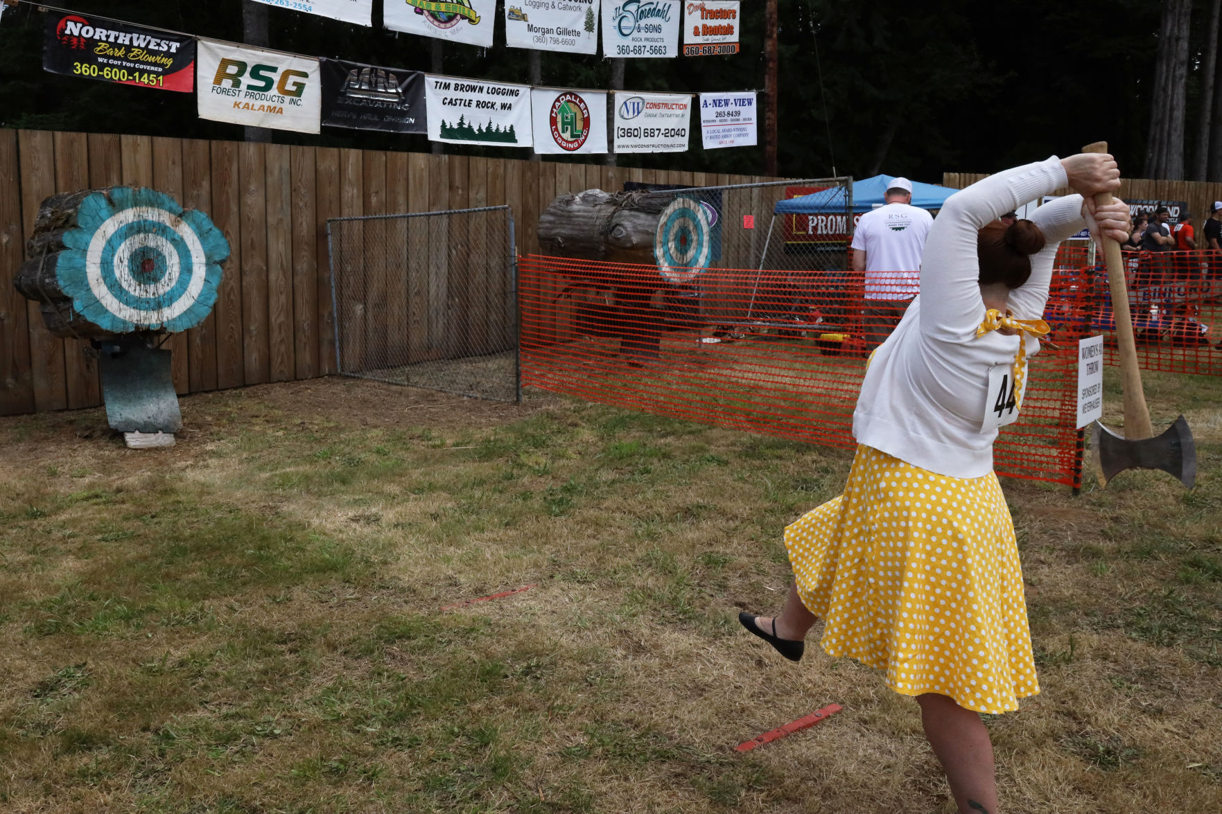 Axe-throwing